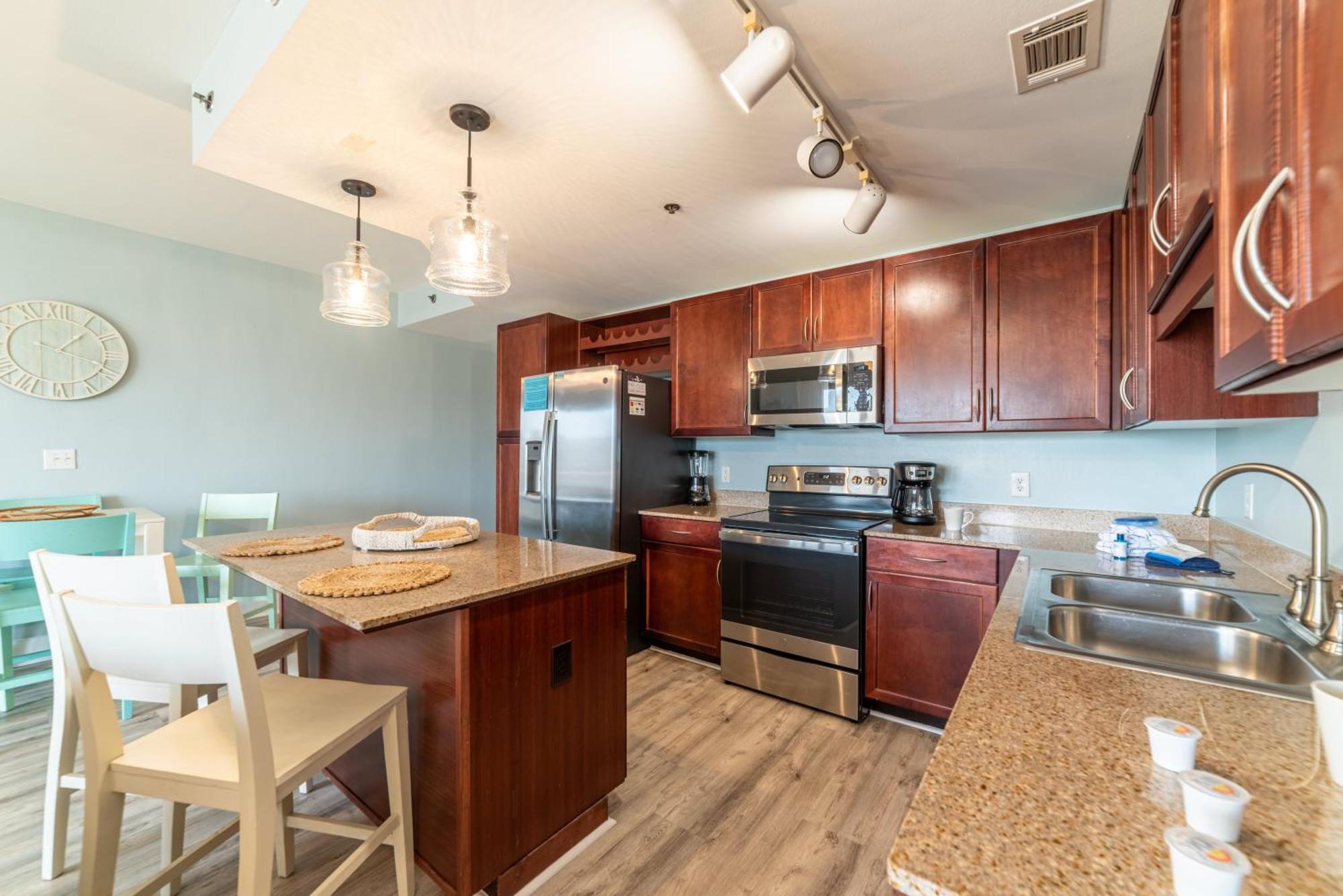 Holiday home Laketown Wharf 816 'tasty Waves Pcb' Panama City Beach